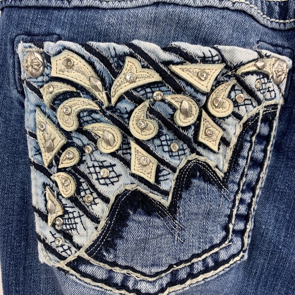 Miss Me Embellished Relaxed Boot Cut Jeans 29 x 33 - Picture 3 of 15